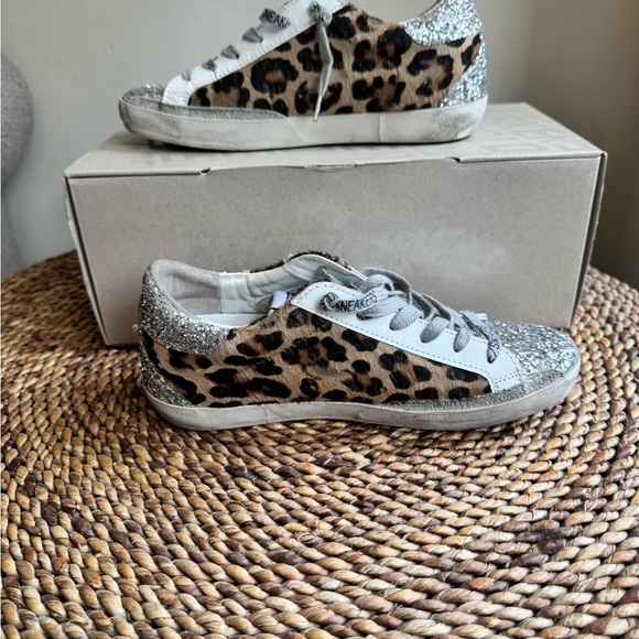 Golden Goose Silver Glitter & Leopard Print Superstar Sneakers - Picture 2 of 5